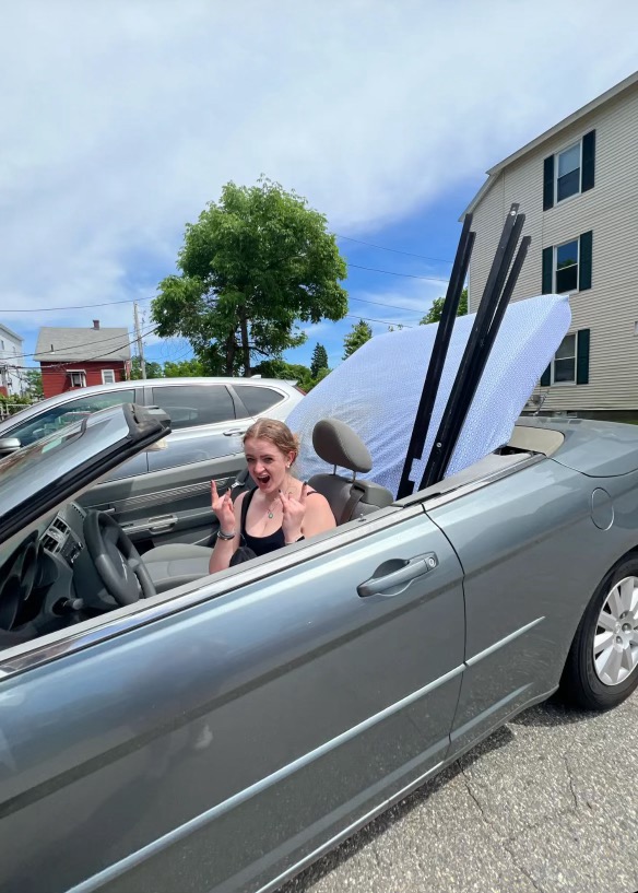 2024-05-20 Moving a bed.jpg